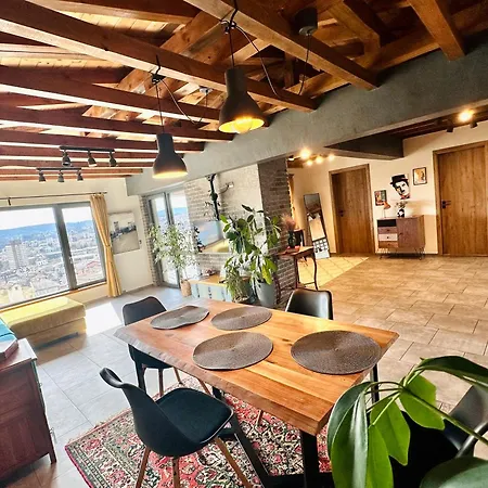 Studio54 Stunning View Free Parking